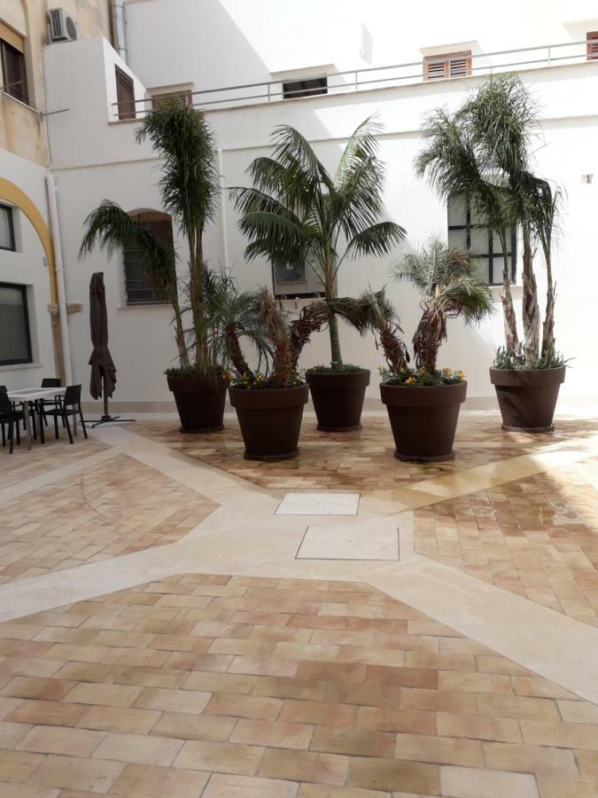 Ferienwohnung Chiostro Di S. Antonio Marsala Exterior foto